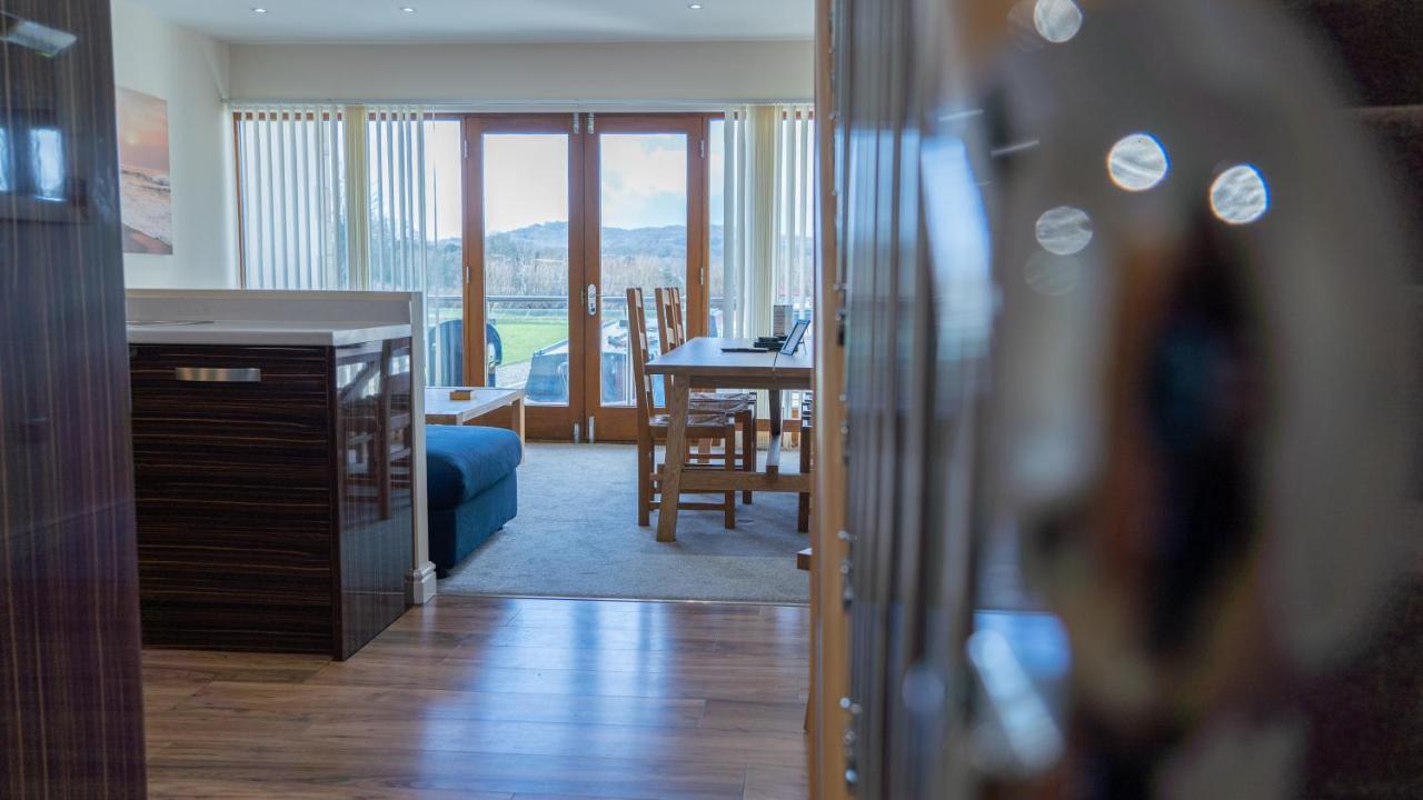 Ferienwohnung Tewitfield Marina Carnforth Exterior foto