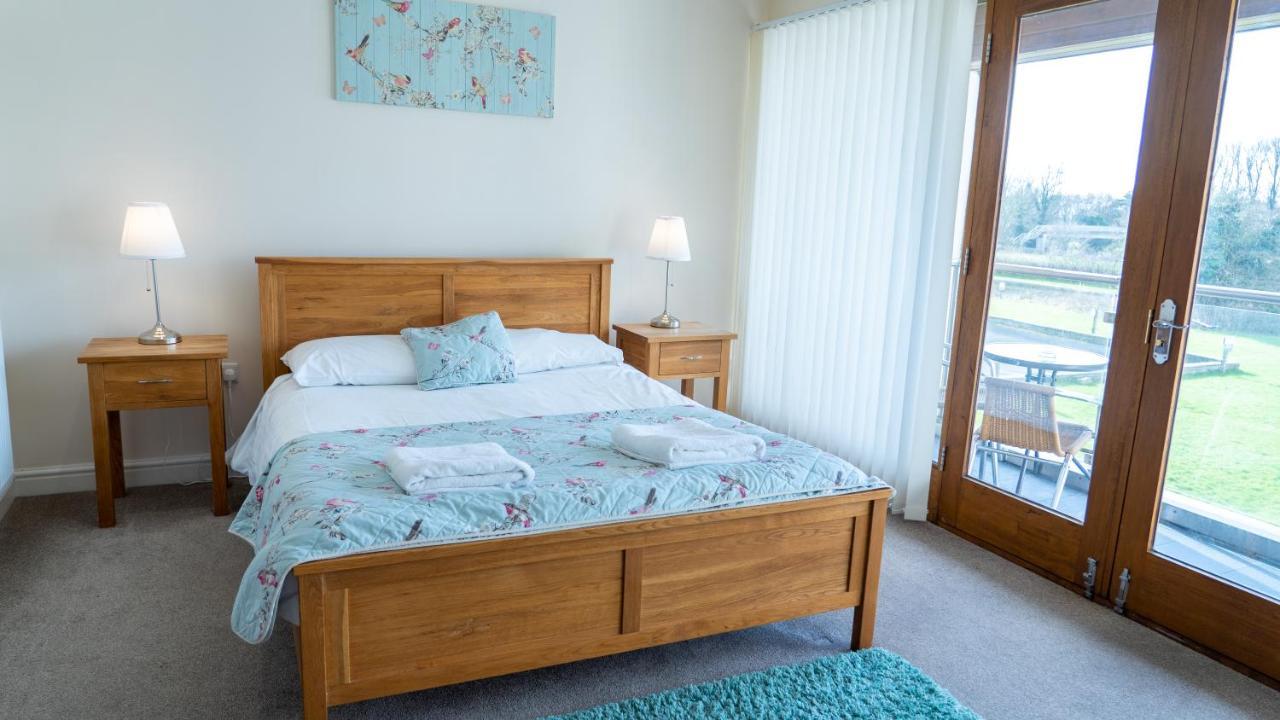 Ferienwohnung Tewitfield Marina Carnforth Exterior foto